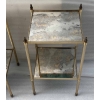 1970′ Paire de Bouts de Canapé Carrés Maison Baguès Plateaux Miroirs Oxydés Argentés Avec Pots A Feux 34X34X H 59 cm | Biron 1970′ Paire de Bouts de Canapé Carrés Maison Baguès Plateaux Miroirs Oxydés Argentés Avec Pots A Feux 34X34X H 59 cm