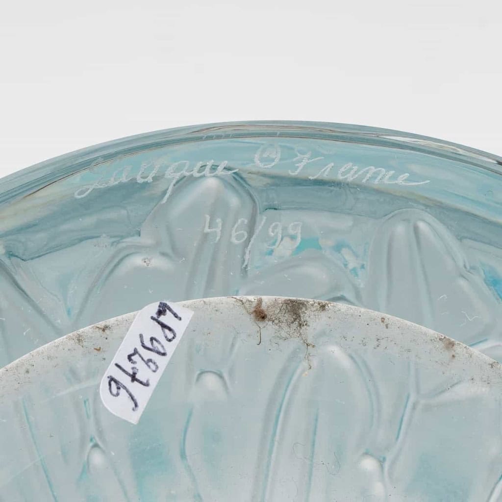 Lalique France vase « MACAO » | Biron Lalique France vase « MACAO »