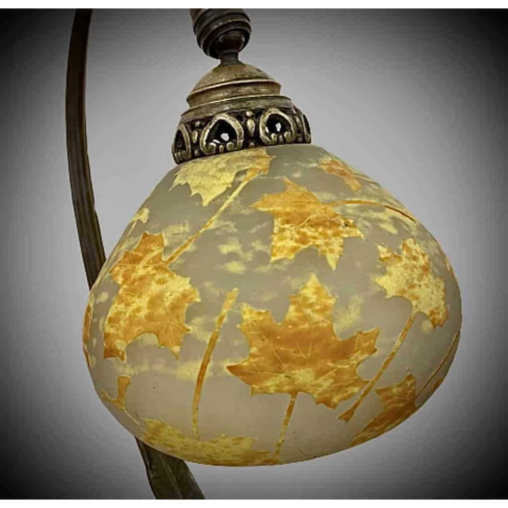 RARE LAMPE DE DAUM ET MAJORELLE