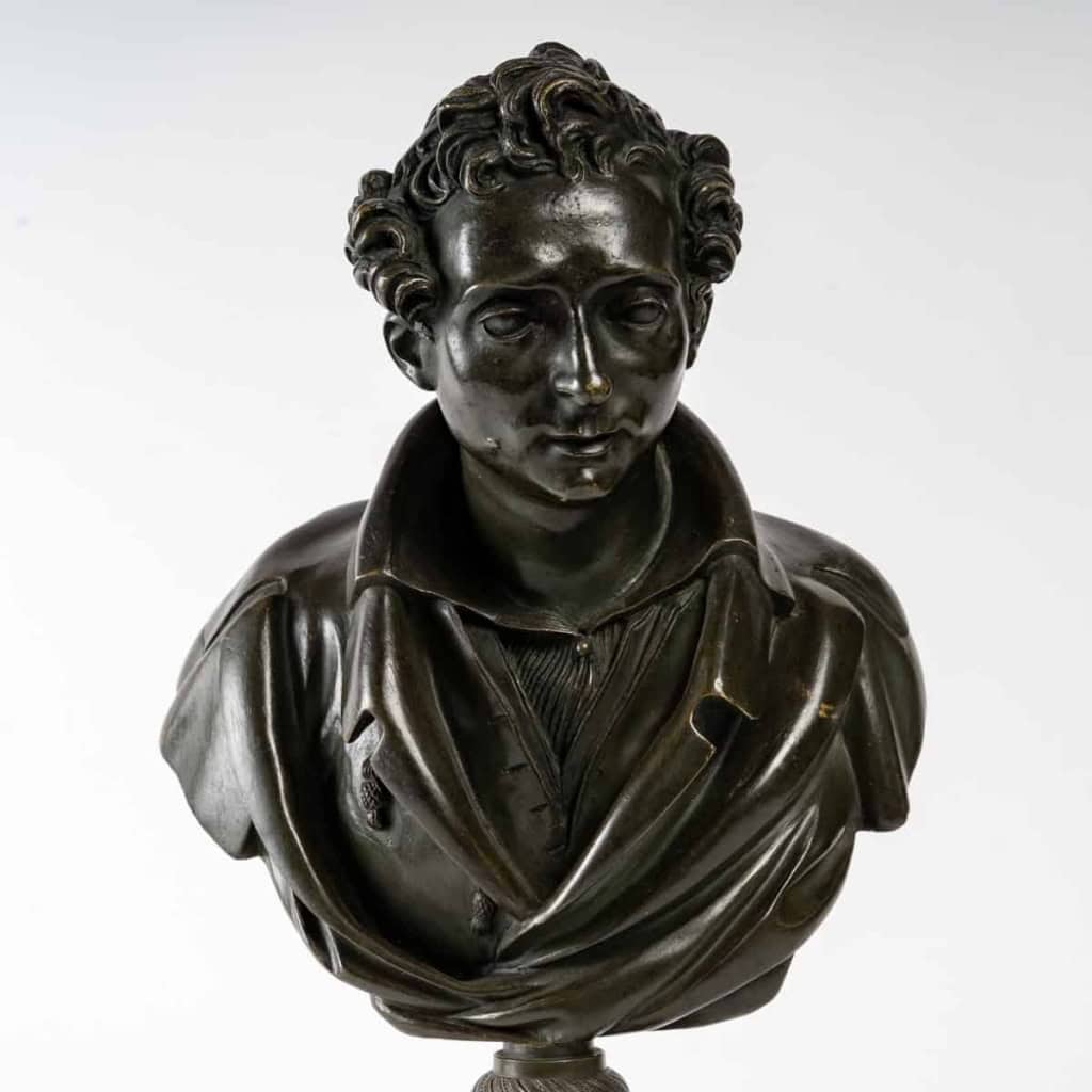 Buste en bronze sur base en marbre, milieu XIXème. | Biron Buste en bronze sur base en marbre, milieu XIXème.