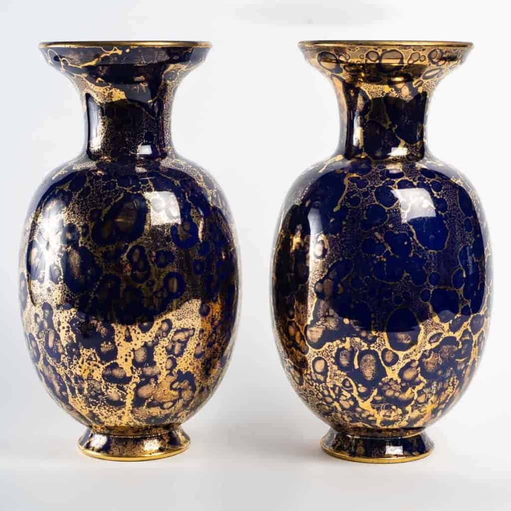 Paire de vases de Sèvres, fin XIXème siècle | Biron Paire de vases de Sèvres, fin XIXème siècle