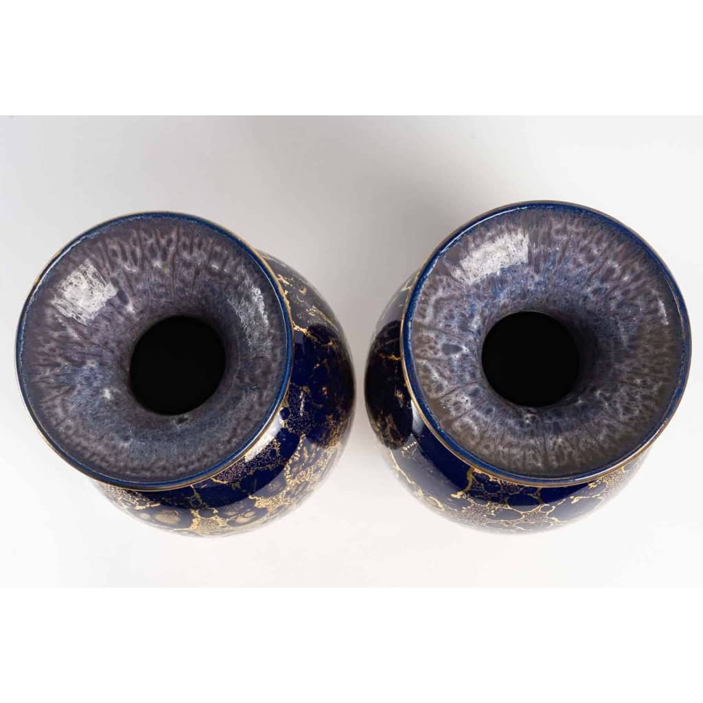 Paire de vases de Sèvres, fin XIXème siècle | Biron Paire de vases de Sèvres, fin XIXème siècle