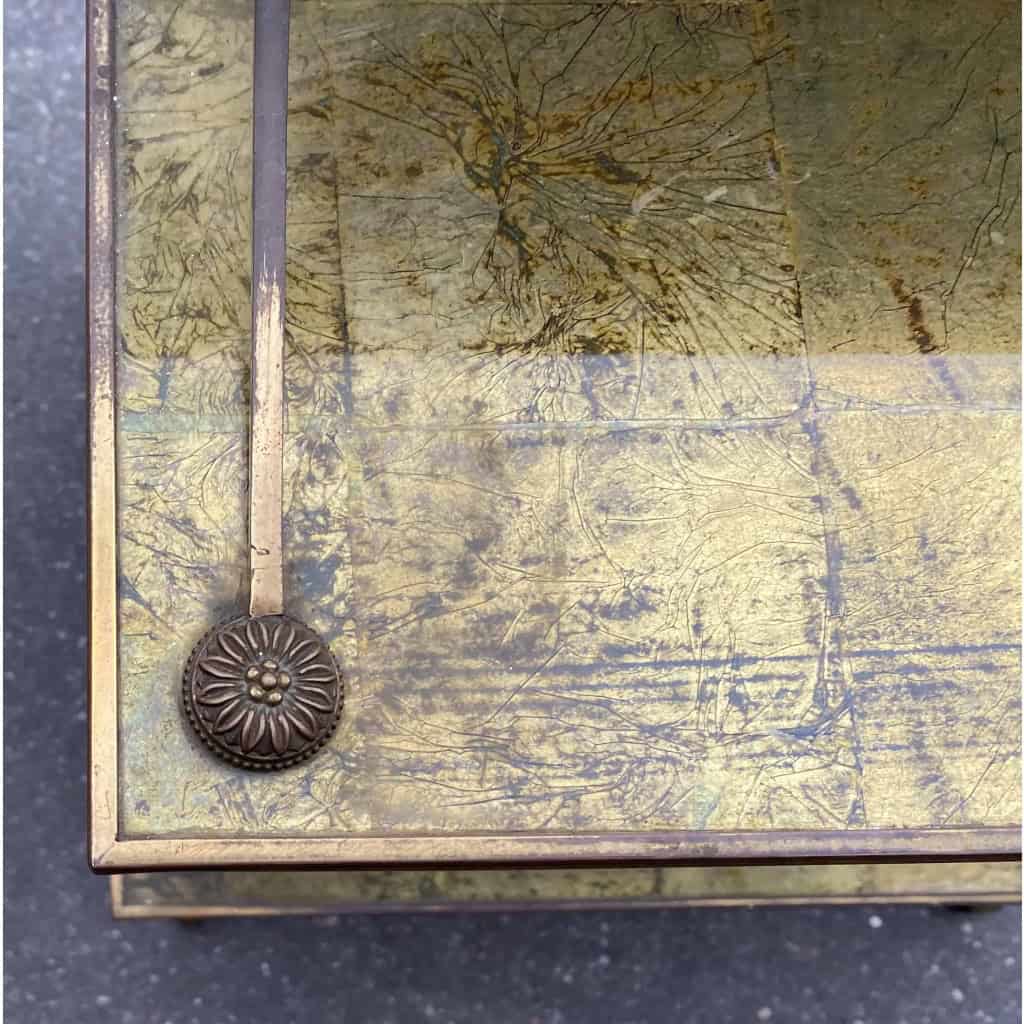 1970′ Paire Étagères à 3 Niveaux En Escalier Maison Baguès En Laiton et Plateaux Dorés à L’Or Et Miroirs Oxydés Vieillis