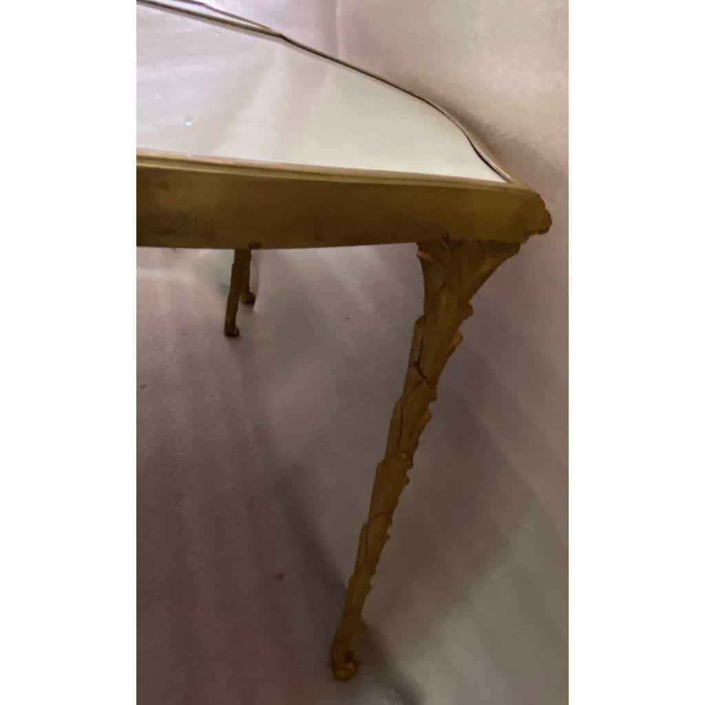1970′ Table Tripartite Maison Charles Forme Arbaléte, Jansen Ou Baguès Décor Palmier en Bronze Doré avec Plateaux Marbre
