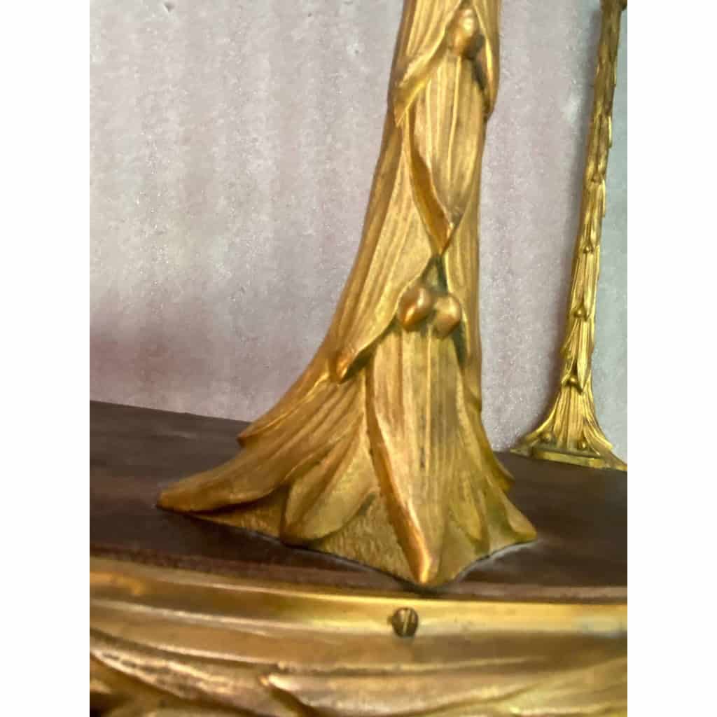 1970′ Table Tripartite Maison Charles Forme Arbaléte, Jansen Ou Baguès Décor Palmier en Bronze Doré avec Plateaux Marbre