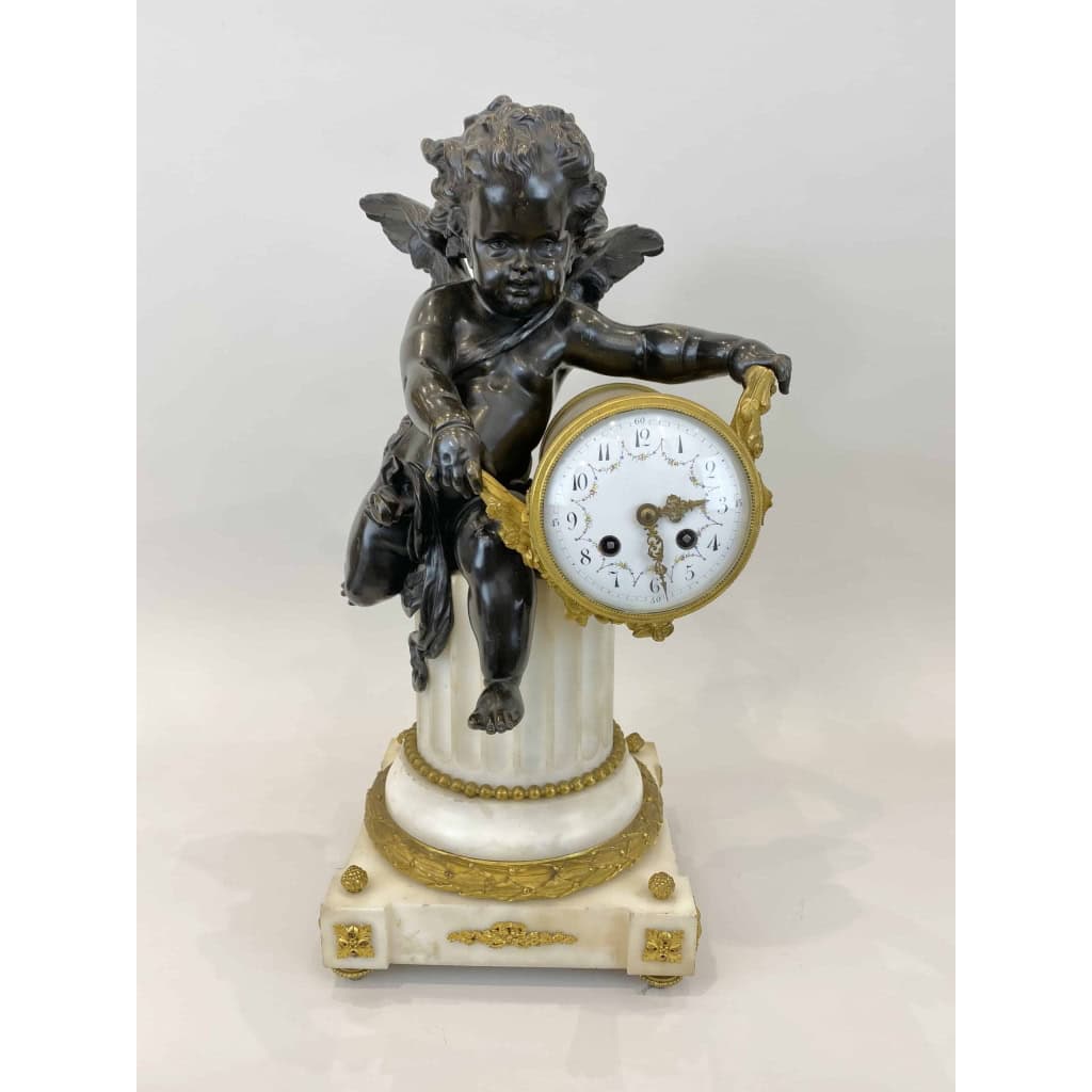 Grande garniture de cheminée aux amours, Paris, Circa 1855 | Biron Grande garniture de cheminée aux amours, Paris, Circa 1855