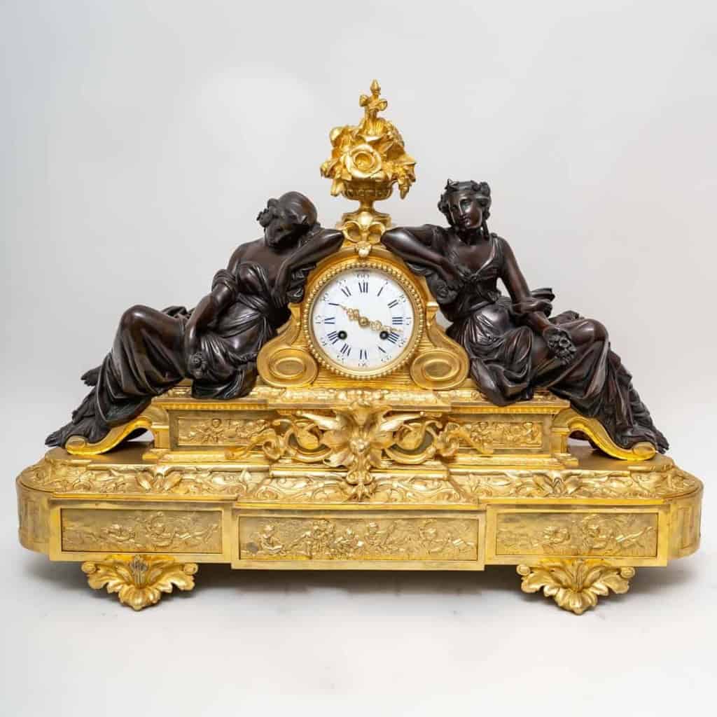 Grande garniture de cheminée, en bronze doré et patiné par Henri PICARD, Paris, Circa 1870 | Biron Grande garniture de cheminée, en bronze doré et patiné par Henri PICARD, Paris, Circa 1870