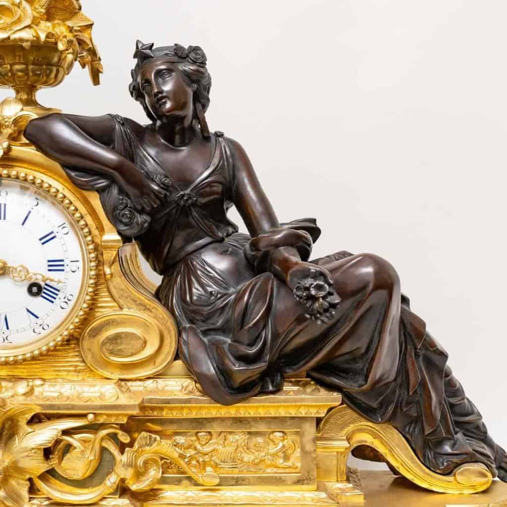 Grande garniture de cheminée, en bronze doré et patiné par Henri PICARD, Paris, Circa 1870 | Biron Grande garniture de cheminée, en bronze doré et patiné par Henri PICARD, Paris, Circa 1870