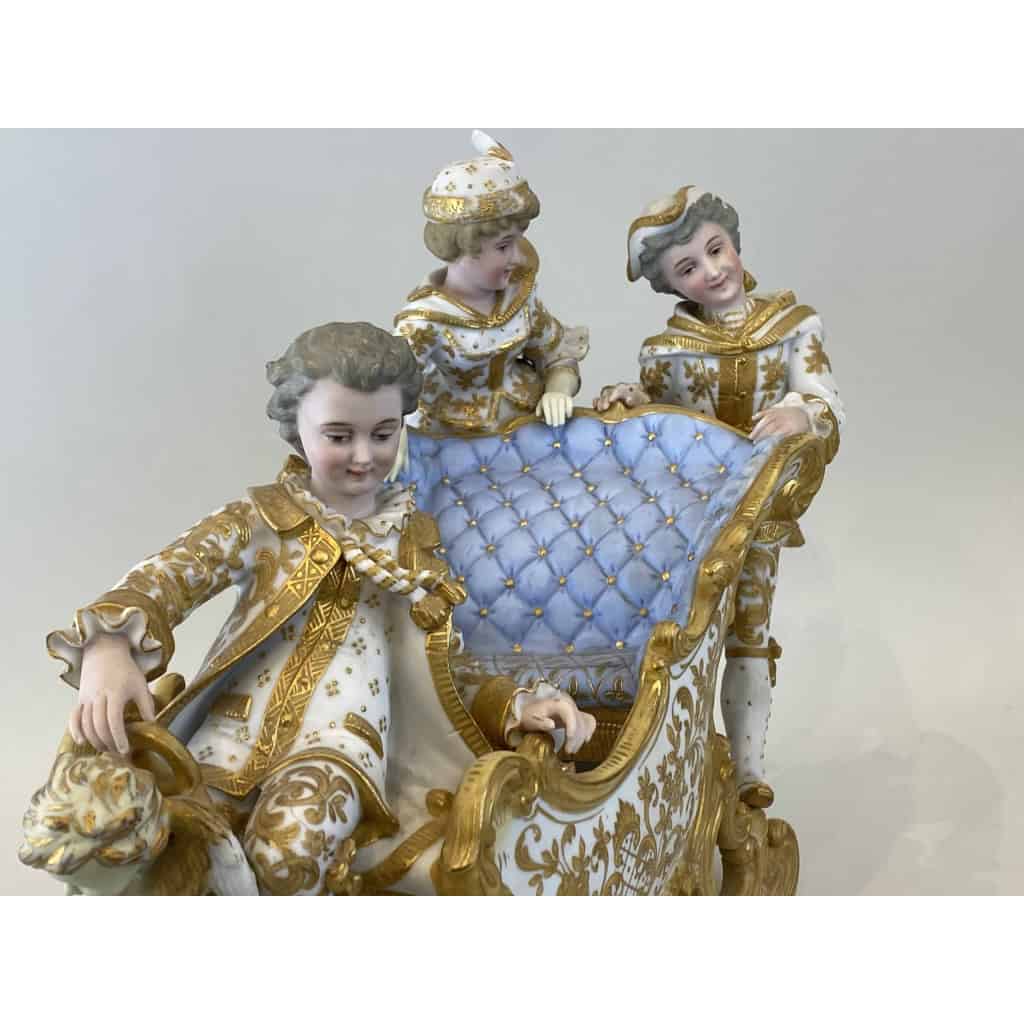 Grand biscuit de Sitzendorf, Allemagnen Circa 1900 | Biron Grand biscuit de Sitzendorf, Allemagnen Circa 1900