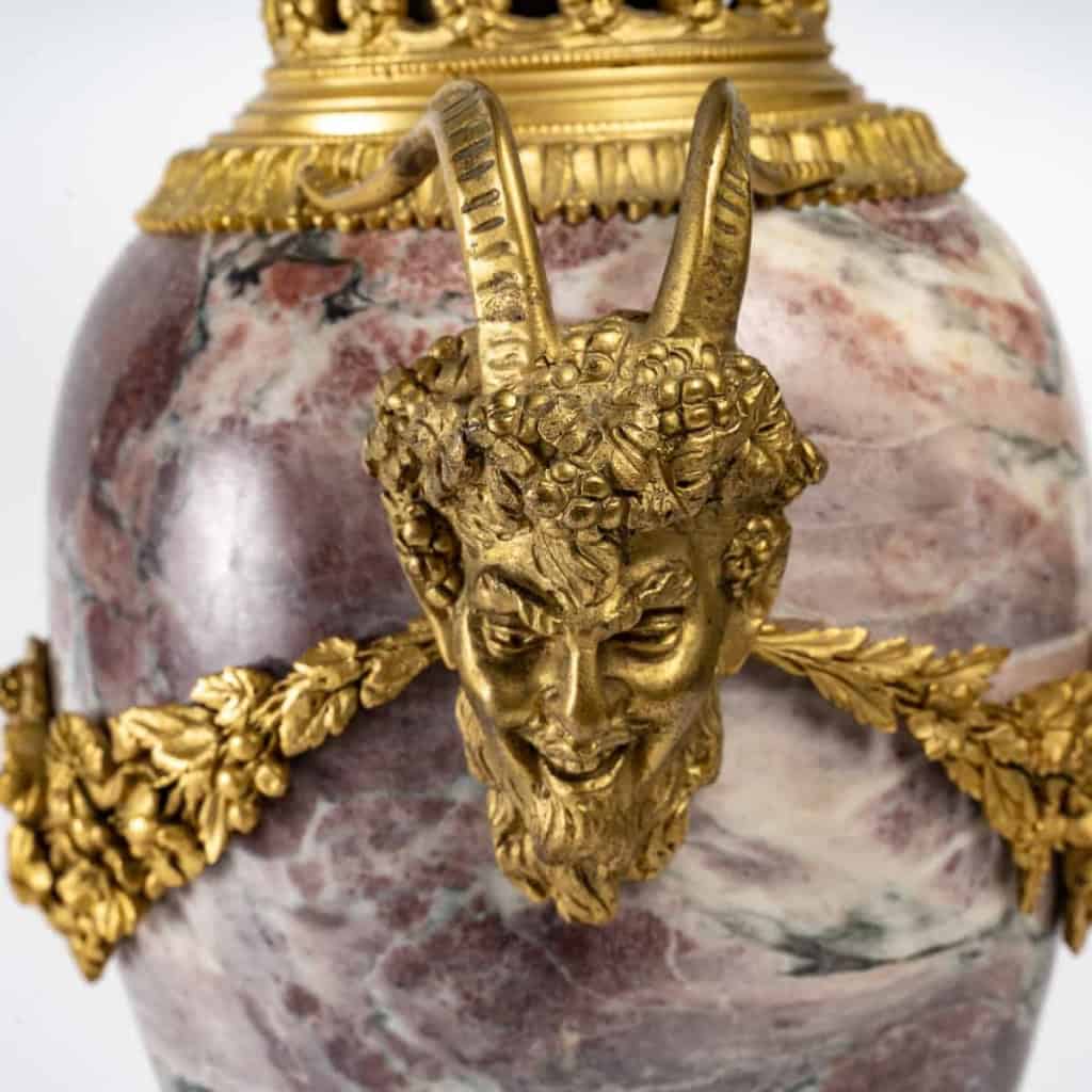 Paire de cassolettes d’époque Napoléon III (1851 – 1870). | Biron Paire de cassolettes d'époque Napoléon III (1851 - 1870).