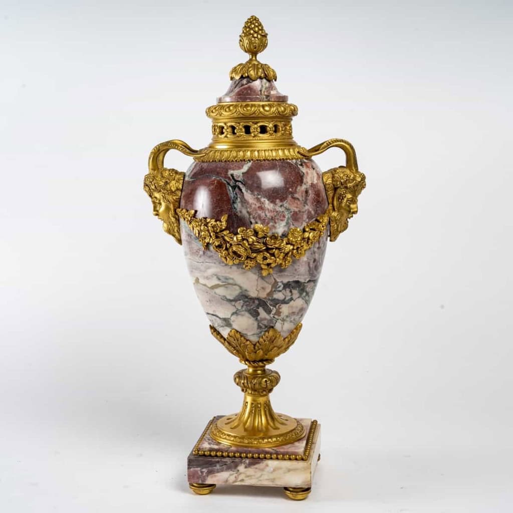 Paire de cassolettes d’époque Napoléon III (1851 – 1870). | Biron Paire de cassolettes d'époque Napoléon III (1851 - 1870).