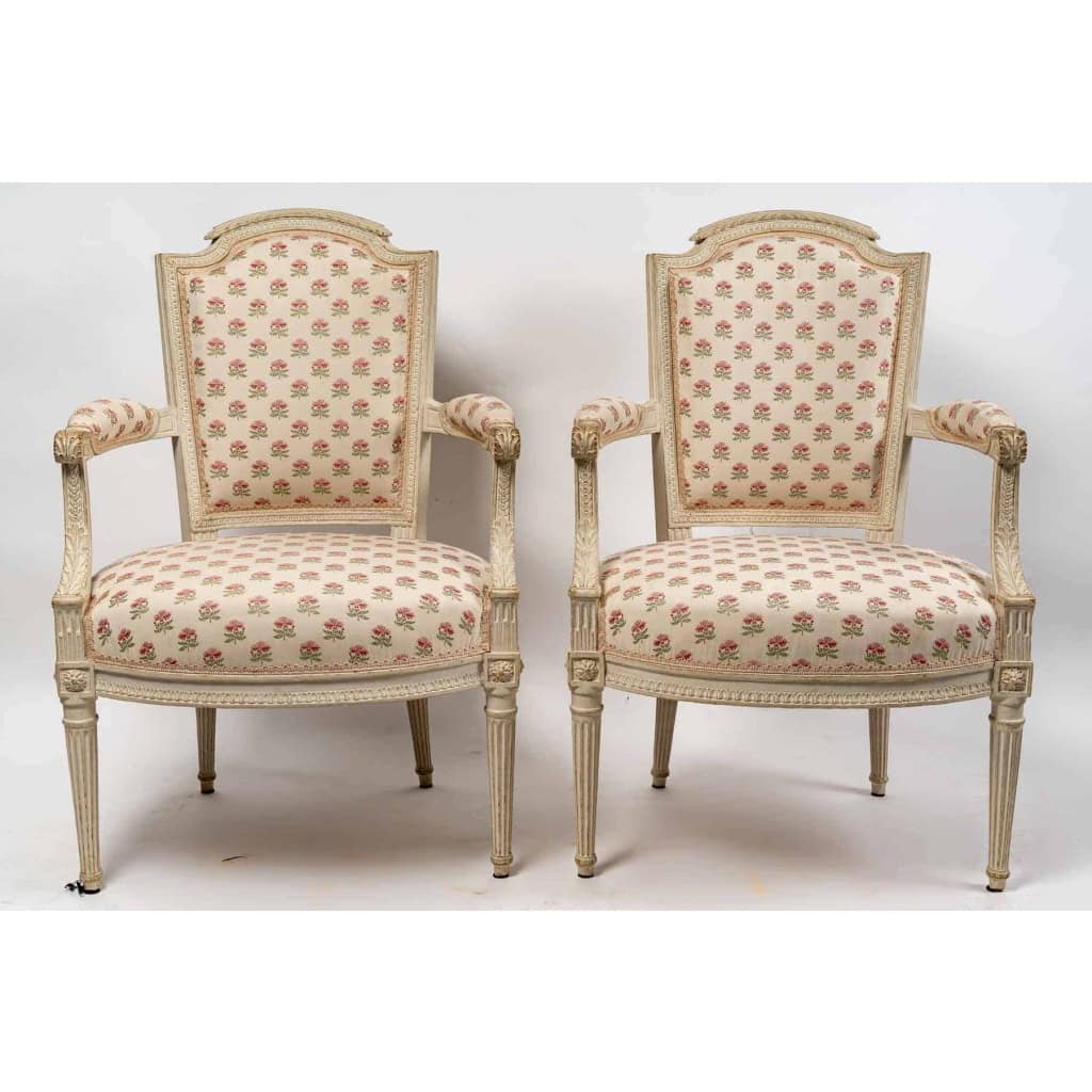 Paire de fauteuils d’époque Louis XVI (1774 – 1793). | Biron Paire de fauteuils d'époque Louis XVI (1774 - 1793).