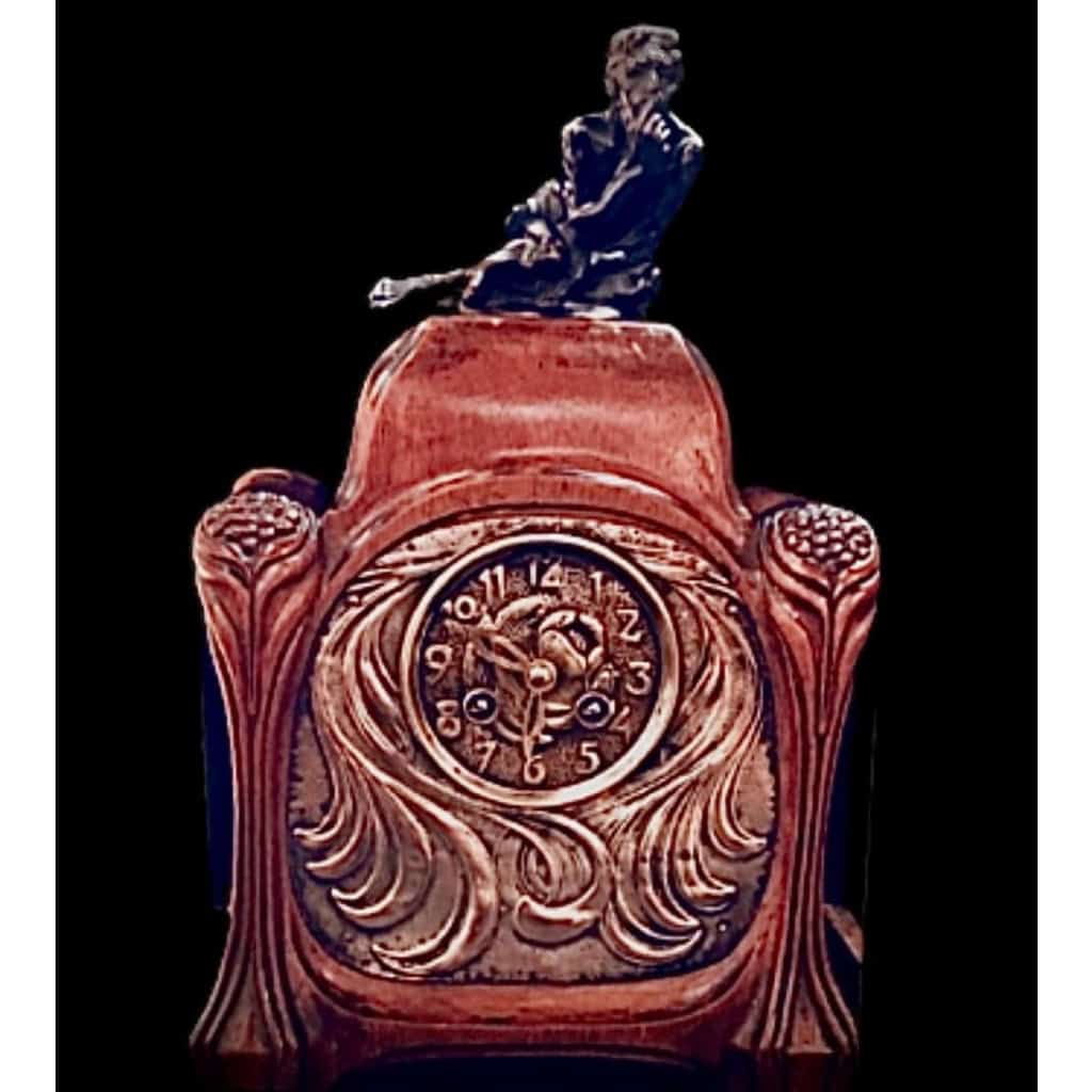 PENDULE DE MAURICE DUFRESNE ET ALEXANDRE CHARPENTIER POUR LA MAISON MODERNE | Biron |||||