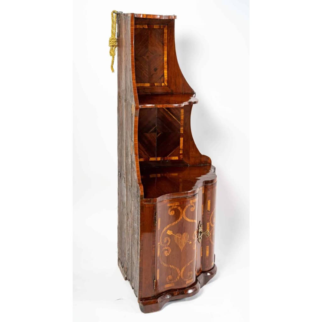 Encoignure, Louis XV | Biron Encoignure, Louis XV