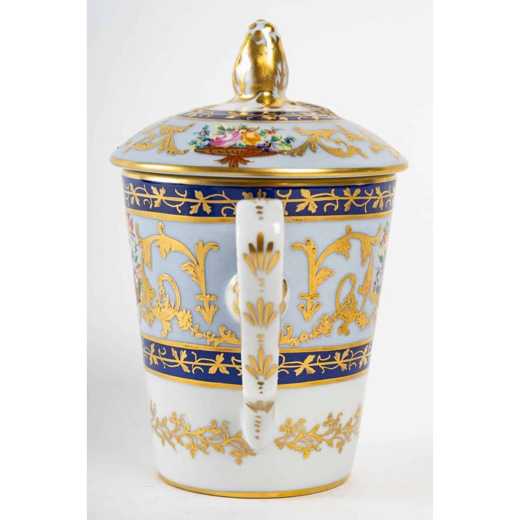 Tasse trembeuse Le Tallec, « Baron Jourdan » | Biron Tasse trembeuse Le Tallec, "Baron Jourdan"