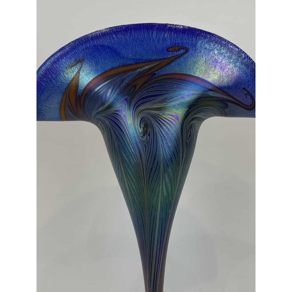 Vase en verre aurene bleu par Charles LOTTON, Circa 1935 | Biron Vase en verre aurene bleu par Charles LOTTON, Circa 1935