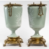 Paire de vases aux échassiers en céladon, pâte sur pâte, XIXème siècle | Biron Paire de vases aux échassiers en céladon, pâte sur pâte, XIXème siècle