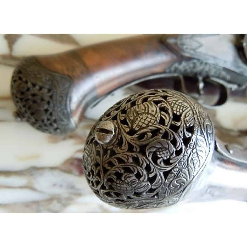 PAIRE DE ¨PISTOLETS A ROUET PAR COMINAZO | Biron PAIRE DE ¨PISTOLETS A ROUET PAR COMINAZO
