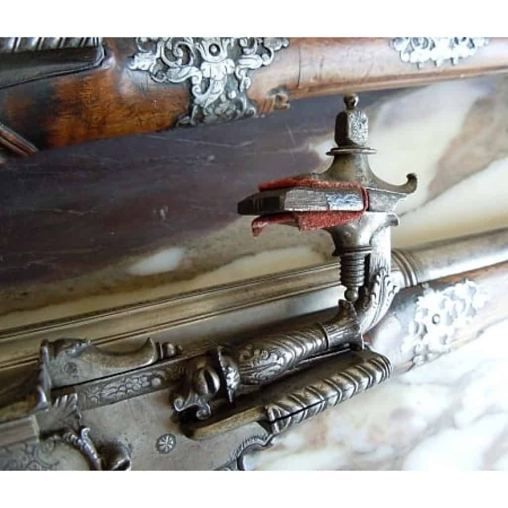 PAIRE DE ¨PISTOLETS A ROUET PAR COMINAZO | Biron PAIRE DE ¨PISTOLETS A ROUET PAR COMINAZO