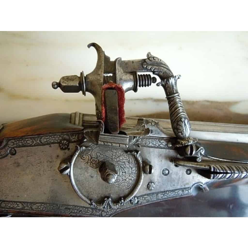PAIRE DE ¨PISTOLETS A ROUET PAR COMINAZO | Biron PAIRE DE ¨PISTOLETS A ROUET PAR COMINAZO