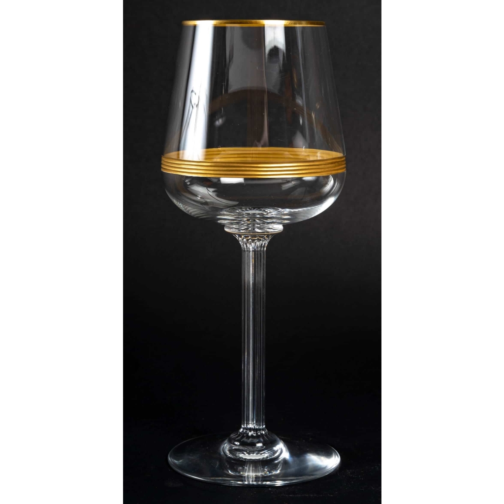 Cristallerie Baccarat Service 48 pièces « ATHENA, filets dorés » | Biron Cristallerie Baccarat Service 48 pièces "ATHENA, filets dorés"