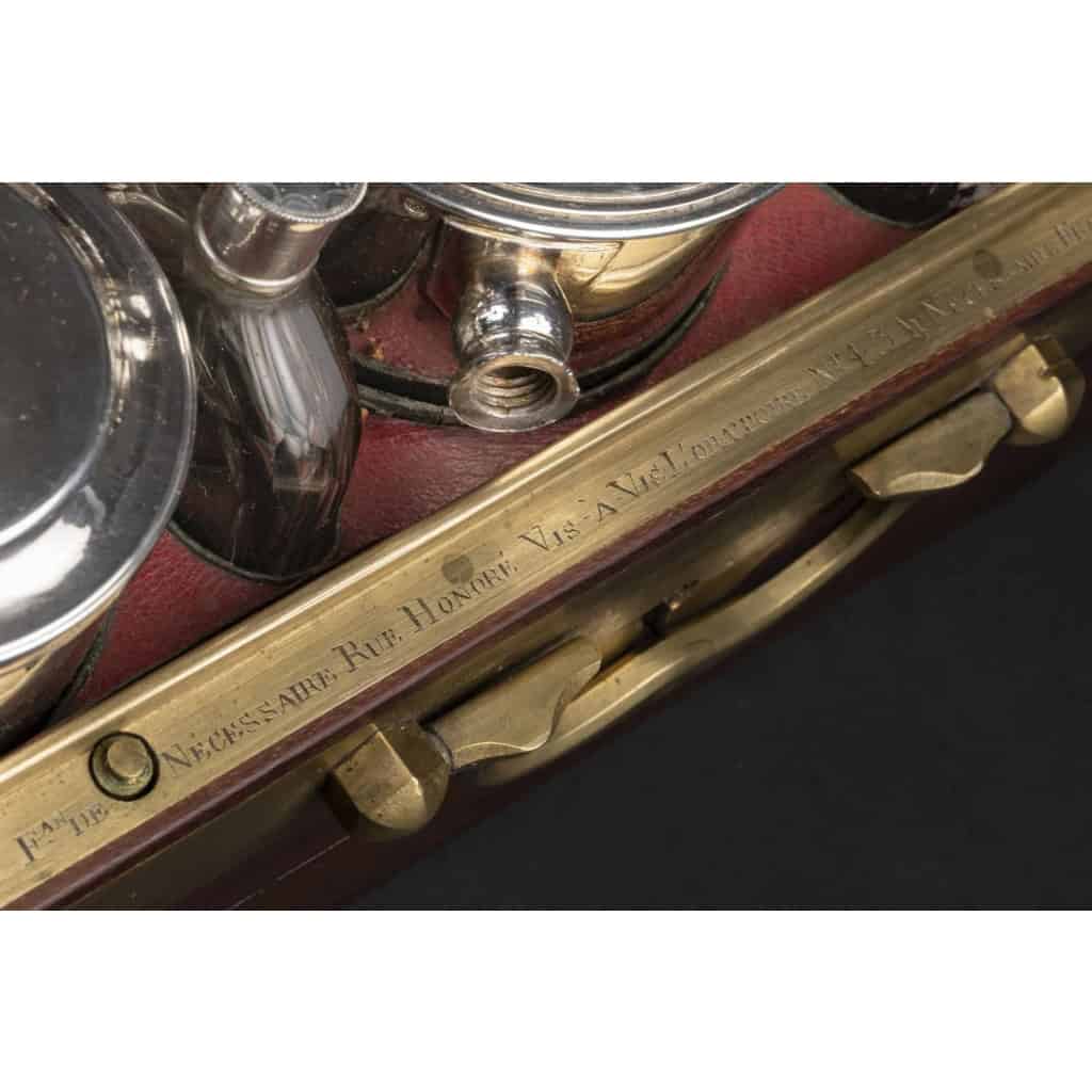 Nécessaire d’officier par Pierre-Dominique Maire - Epoque révolutionnaire | Biron Nécessaire d’officier par Pierre-Dominique Maire - Epoque révolutionnaire