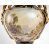 Vase en porcelaine de sèvres fin XIXème siècle | Biron Vase en porcelaine de sèvres fin XIXème siècle