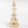 Gobelet et deux flacons en opaline blanc, émaillé d’époque XIXème siècle | Biron Gobelet et deux flacons en opaline blanc, émaillé d'époque XIXème siècle
