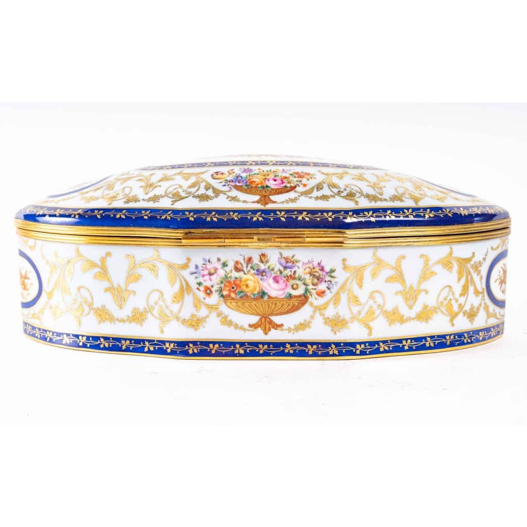 Le Tallec, Coupe verrière ou jardinière aux oiseaux et paipillons polychromes | Biron Le Tallec, Coupe verrière ou jardinière aux oiseaux et paipillons polychromes