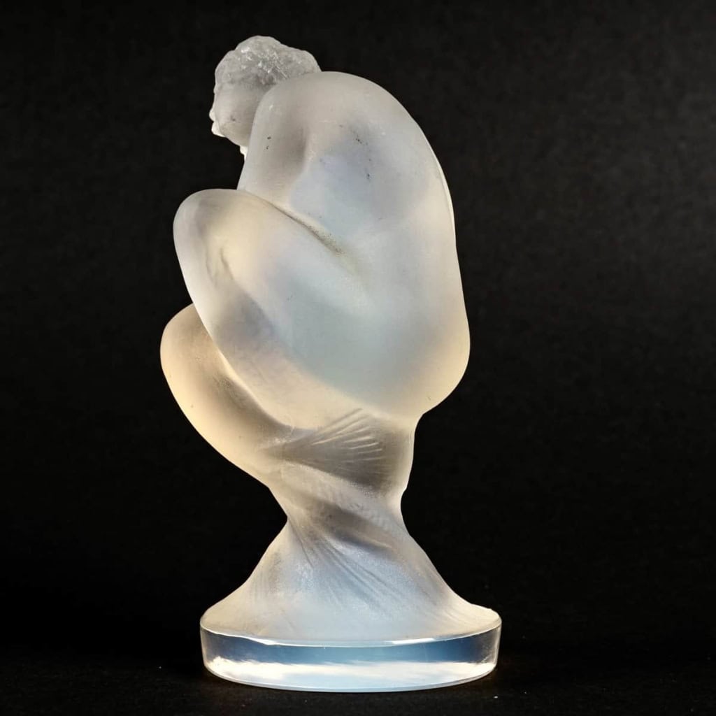 Mascotte Automobile "Sirène Petite" verre opalescent de René LALIQUE