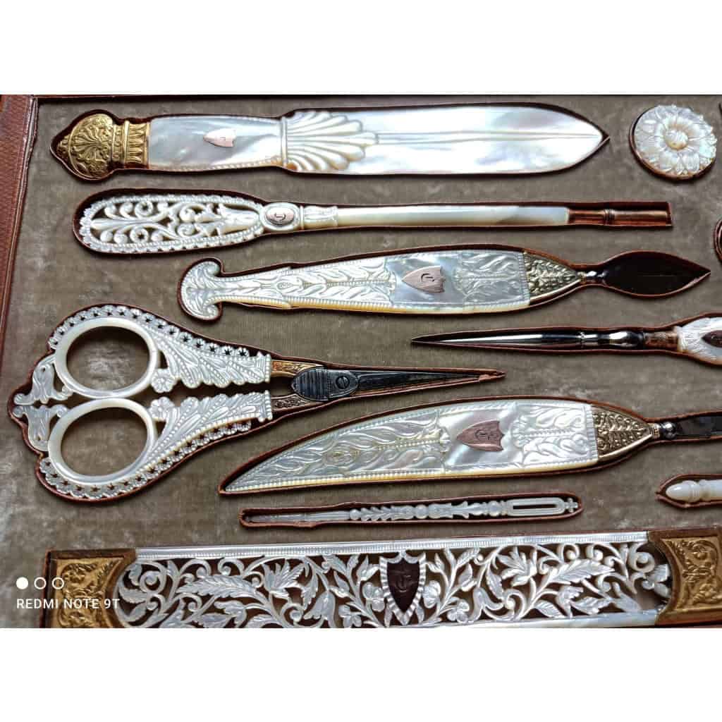 NECESSAIRE DE DAME, CADEAU DE LA DUCHESSE DE BERRY | Biron NECESSAIRE DE DAME, CADEAU DE LA DUCHESSE DE BERRY 