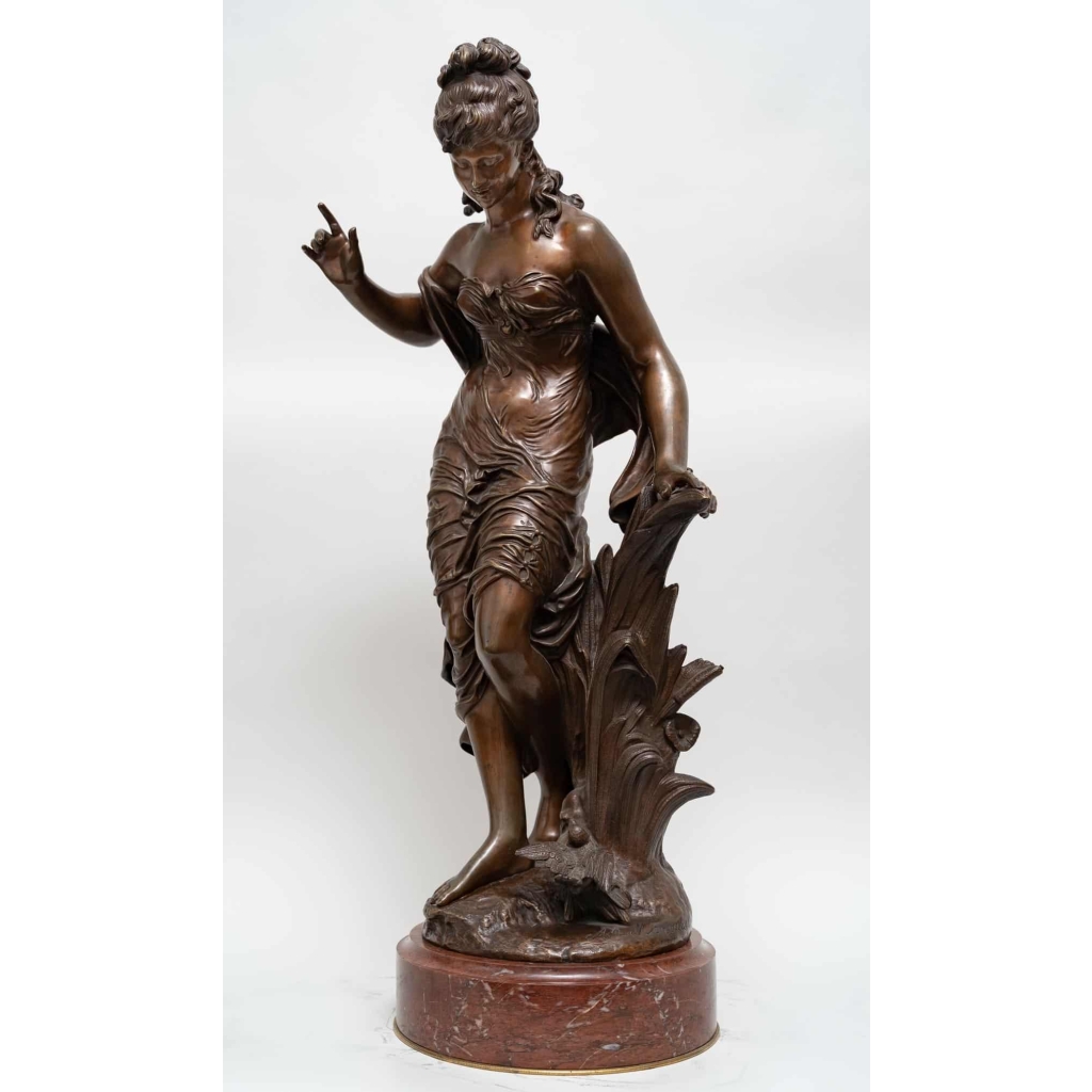 Femme à l'oiseau par Louis Auguste MOREAU, Circa 1890.