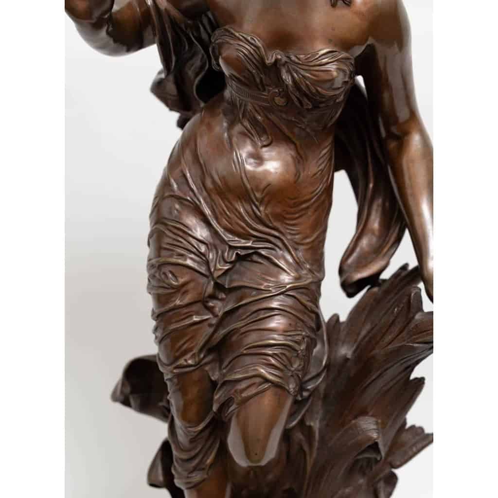 Femme à l'oiseau par Louis Auguste MOREAU, Circa 1890.
