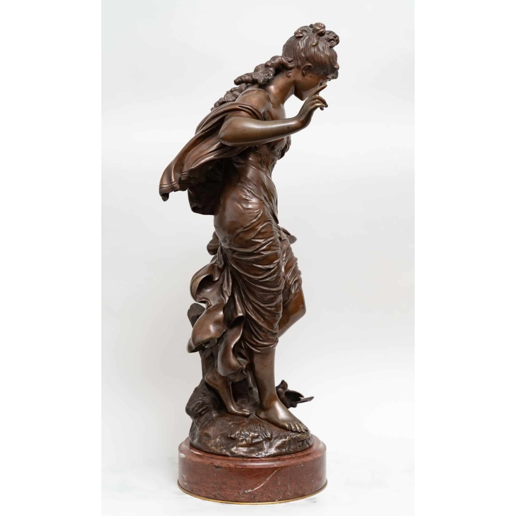 Femme à l'oiseau par Louis Auguste MOREAU, Circa 1890.