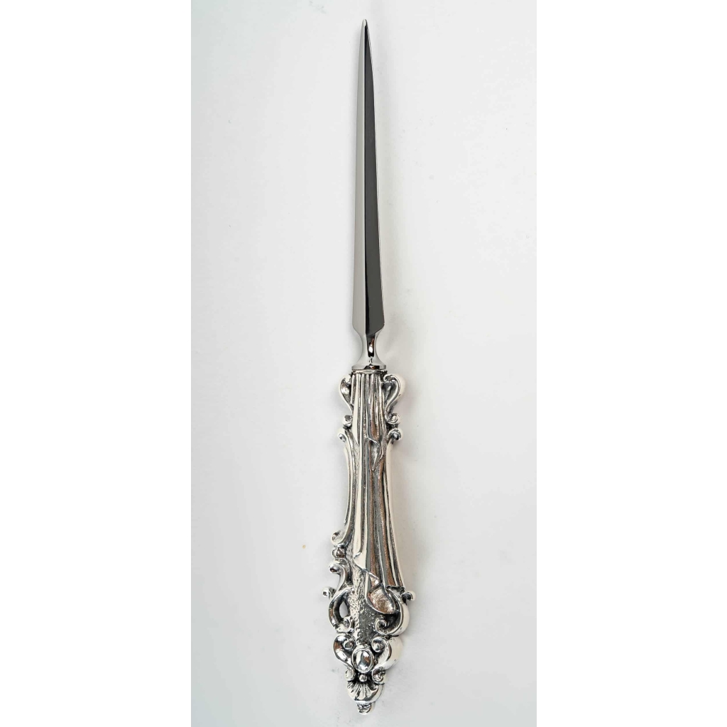 Coupe papier en bronze argenté, XXème siècle | Biron Coupe papier en bronze argenté, XXème siècle