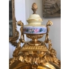 Garniture De Cheminée En Bronze Doré Et Porcelaine, époque Napoléon III | Biron Garniture De Cheminée En Bronze Doré Et Porcelaine, époque Napoléon III