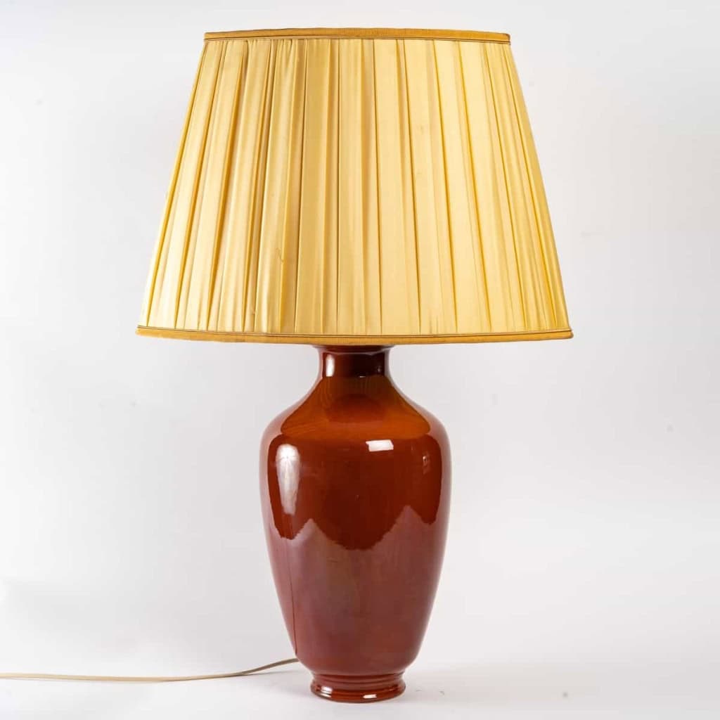Lampe en porcelaine de couleur sang de boeuf, XXème siècle | Biron ||||||