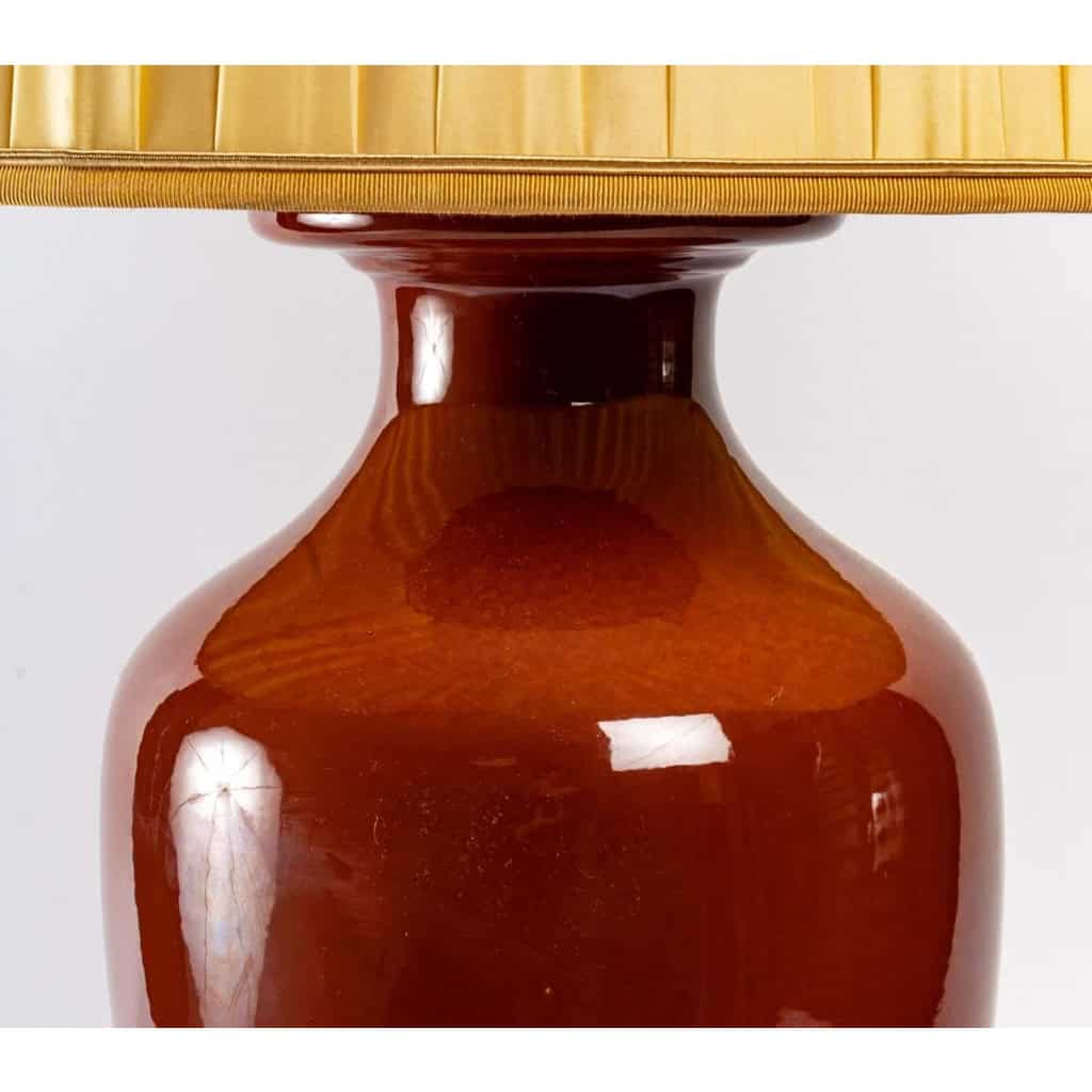 Lampe en porcelaine de couleur sang de boeuf, XXème siècle | Biron Lampe en porcelaine de couleur sang de boeuf, XXème siècle