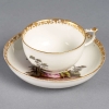 Tasse et soucoupe, au décor peint d’après Watteau, Meissen, Circa 1745. | Biron Tasse et soucoupe, au décor peint d'après Watteau, Meissen, Circa 1745.