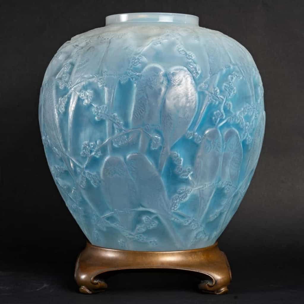 René Lalique 1919 – Vase Perruches Opalescent | Biron René Lalique 1919 - Vase Perruches Opalescent