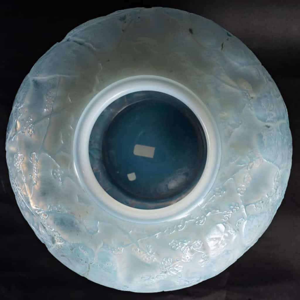 René Lalique 1919 – Vase Perruches Opalescent | Biron René Lalique 1919 - Vase Perruches Opalescent