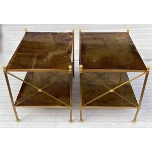 1950/70′ Paire de Bouts De Canapés Maison Bagués Plateaux En Laiton Oxydé Vieilli 50 X 42 X H 54 cm