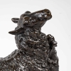 « Chien attaquant un mouton », bronze signée Isidore Bonheur, XIXème siècle | Biron "Chien attaquant un mouton", bronze signée Isidore Bonheur, XIXème siècle