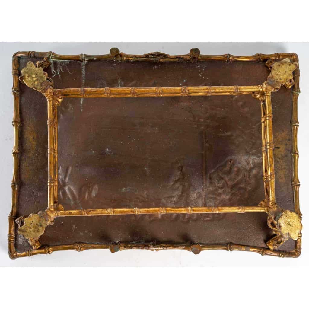 Coupe en bronze doré japonisante, XIXème sièce | Biron Coupe en bronze doré japonisante, XIXème sièce