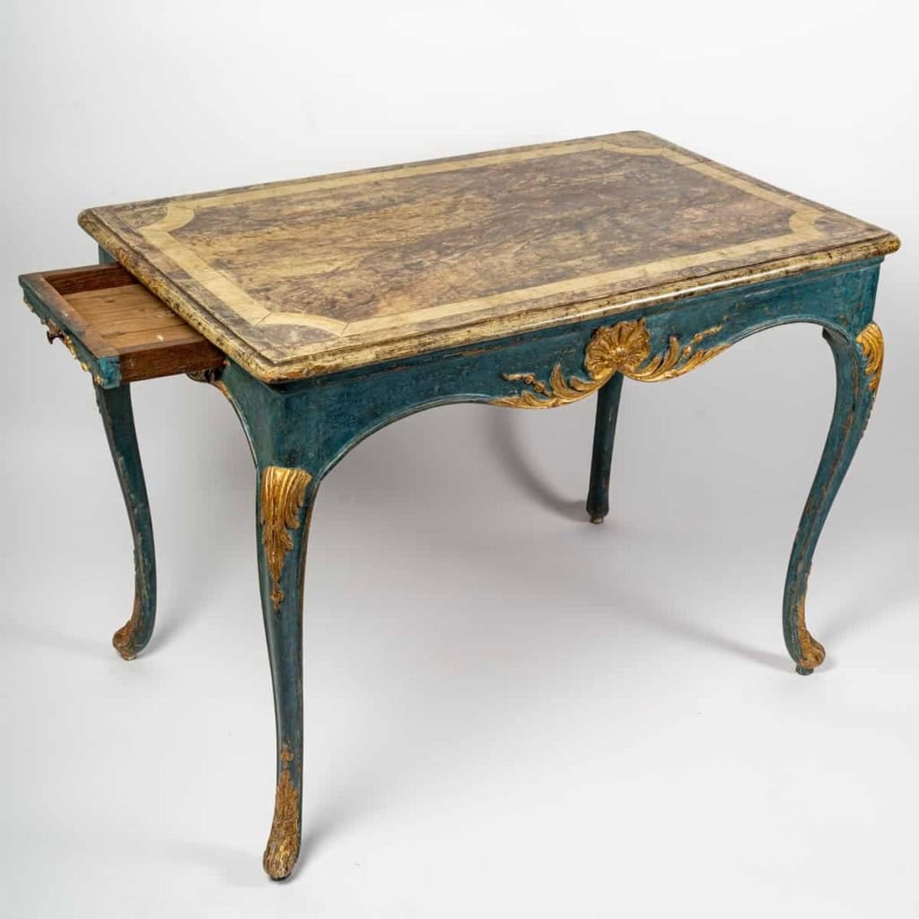 Table de milieu. | Biron Table de milieu.