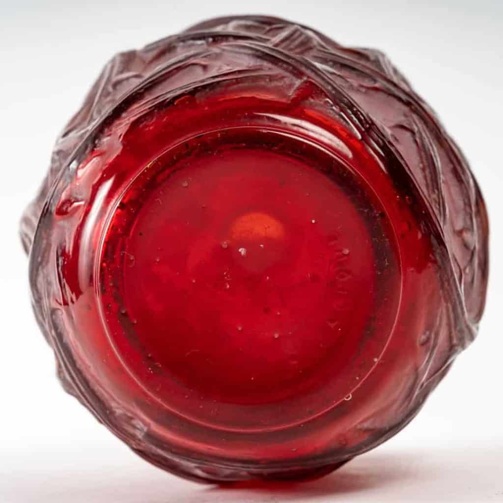 René Lalique : 1921 Vase « Ronce » teinté rouge | Biron René Lalique : 1921 Vase « Ronce » teinté rouge