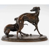 Levrettes jouant avec une boule, Bronze signé Pierre Mène | Biron Levrettes jouant avec une boule, Bronze signé Pierre Mène