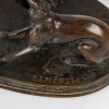 Levrettes jouant avec une boule, Bronze signé Pierre Mène | Biron Levrettes jouant avec une boule, Bronze signé Pierre Mène