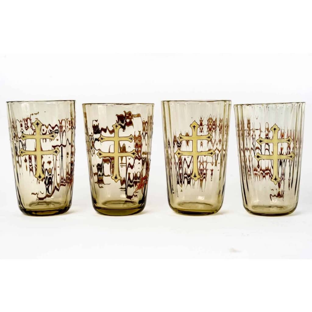  Service à Orangeade « Chardons » verre jaune émaillé à décor de chardons d’Emile GALLE | Biron  Service à Orangeade "Chardons" verre jaune émaillé à décor de chardons d'Emile GALLE