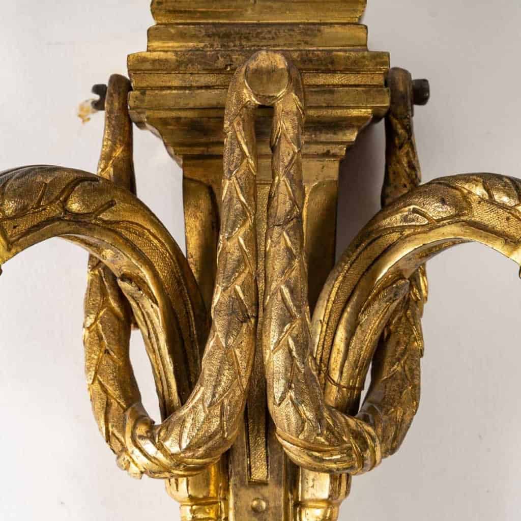 Paire d’appliques d’époque Louis XVI (1774 – 1793). | Biron Paire d'appliques d'époque Louis XVI (1774 - 1793).